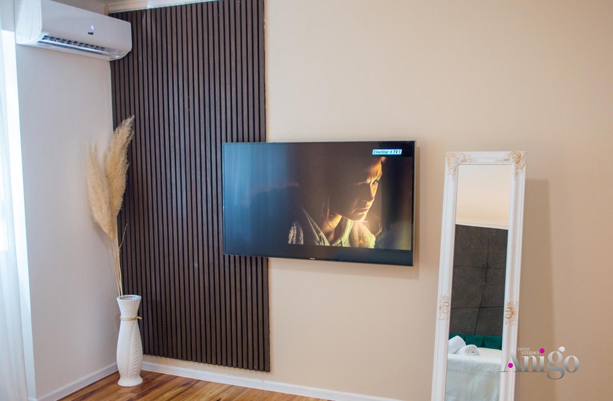 Apartment Luxury Black And Gold